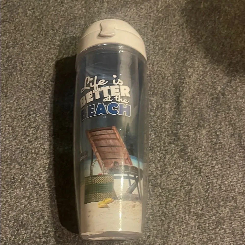 Beach Themed Tumbler with White Lid 24 ounce